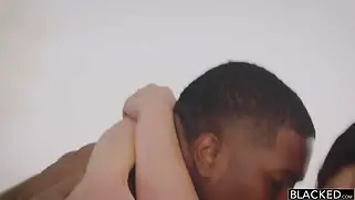 Красивая оргия с неграми. Порно видео с Lana Rhoades, Leah Gotti