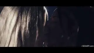 Нежные ласки девушек превращаются в лесби порно с Angie Moon