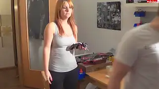 Домашняя бдсм рабыня получает испытание для пухлых сисек
