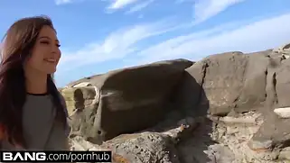 Публичный секс в туалете продолжается еблей в отеле с худой бабой