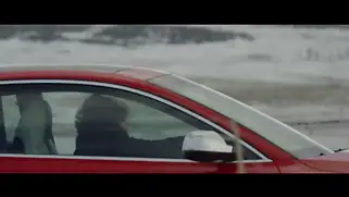 Стройная порно модель Silvie Luca красиво трахается с парнем