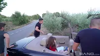 Подвезли на машине молодую студентку и трахнули во все дырки