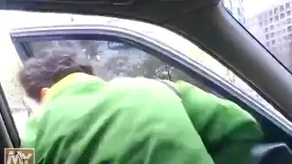 Русская малолетка получает по полной в жопу на свежем воздухе от пышногрудой блондинки.