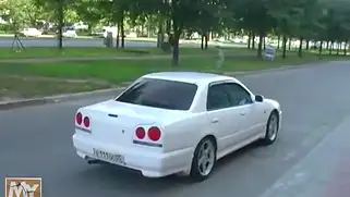 Пикап взял сисястую русскую шлюшку и разорвал ей жопу