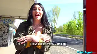 Порно пышка согласилась на пикап секс