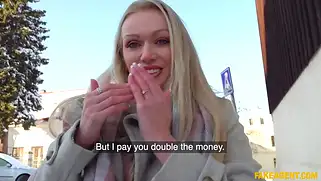 Замужняя баба дала в пизду незнакомцу