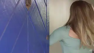 Две бабы и мужик мутят классную ЖМЖ порнушку