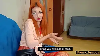 Частный секс на диване: русская девушка в красном сосет и ебется