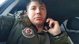 Милфа психиатр лечит пациента страстным сексом