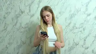 Это ты на фотках? Давай трахаться и я поппрошу удалить друга удалить нудисы
