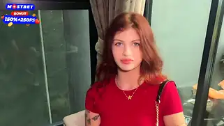 У тебя что, стояк от вида моей сладкой попки в обтягивающем платье? Го секс!