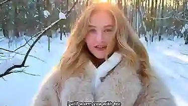 Позвал незнакомку на чай и между делом насадил на хуй — русский секс в хижине