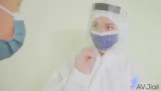 Изменяет жене с подружкой, что в гости заглянула на вечерний совместный ужин