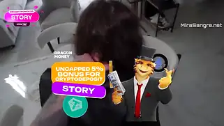 Жена не может нормально йогой позаниматься, ибо парень всегда лезет с сексом на кухне