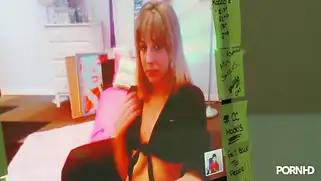 Молодая девушка и парень посидели в скайпе и потрахались в реале
