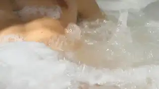 Трепетный секс длинноногой блондинки и пылкого любовника