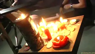 БДСМ наказания с помощью горячего воска и глубокого минета