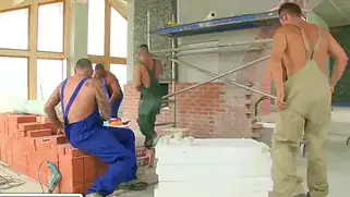 Подборка смачных трахов с разными тёлочками в разных местах.