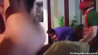 Студентки всегда еблись в общаге, всегда ебутся и всегда будут ебаться
